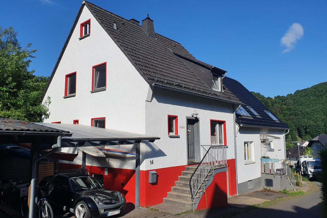 Toms Gaestehaus Schleiden Eksteriør bilde