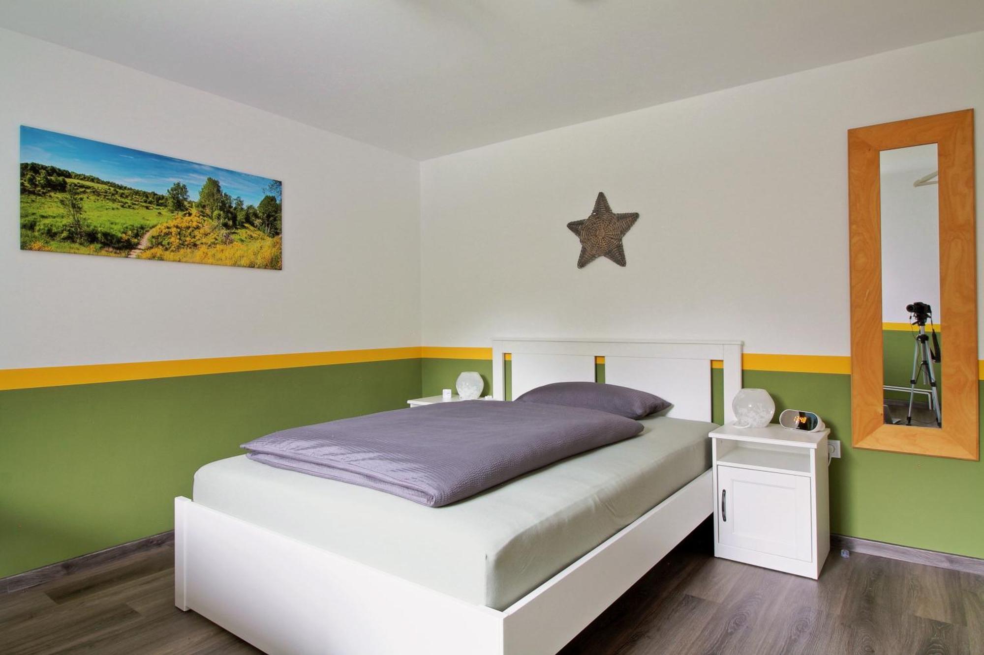 Toms Gaestehaus Schleiden Rom bilde