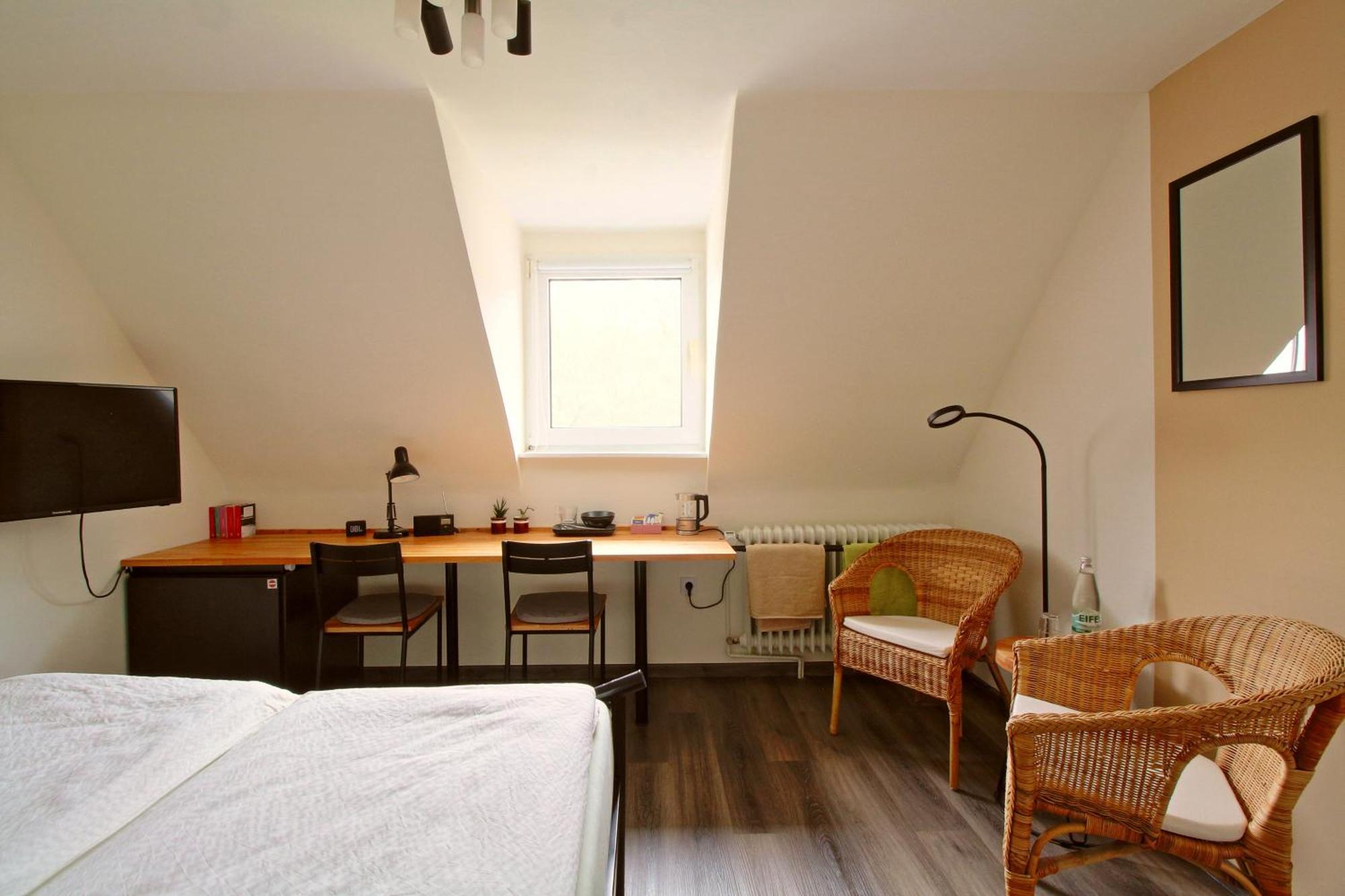 Toms Gaestehaus Schleiden Rom bilde
