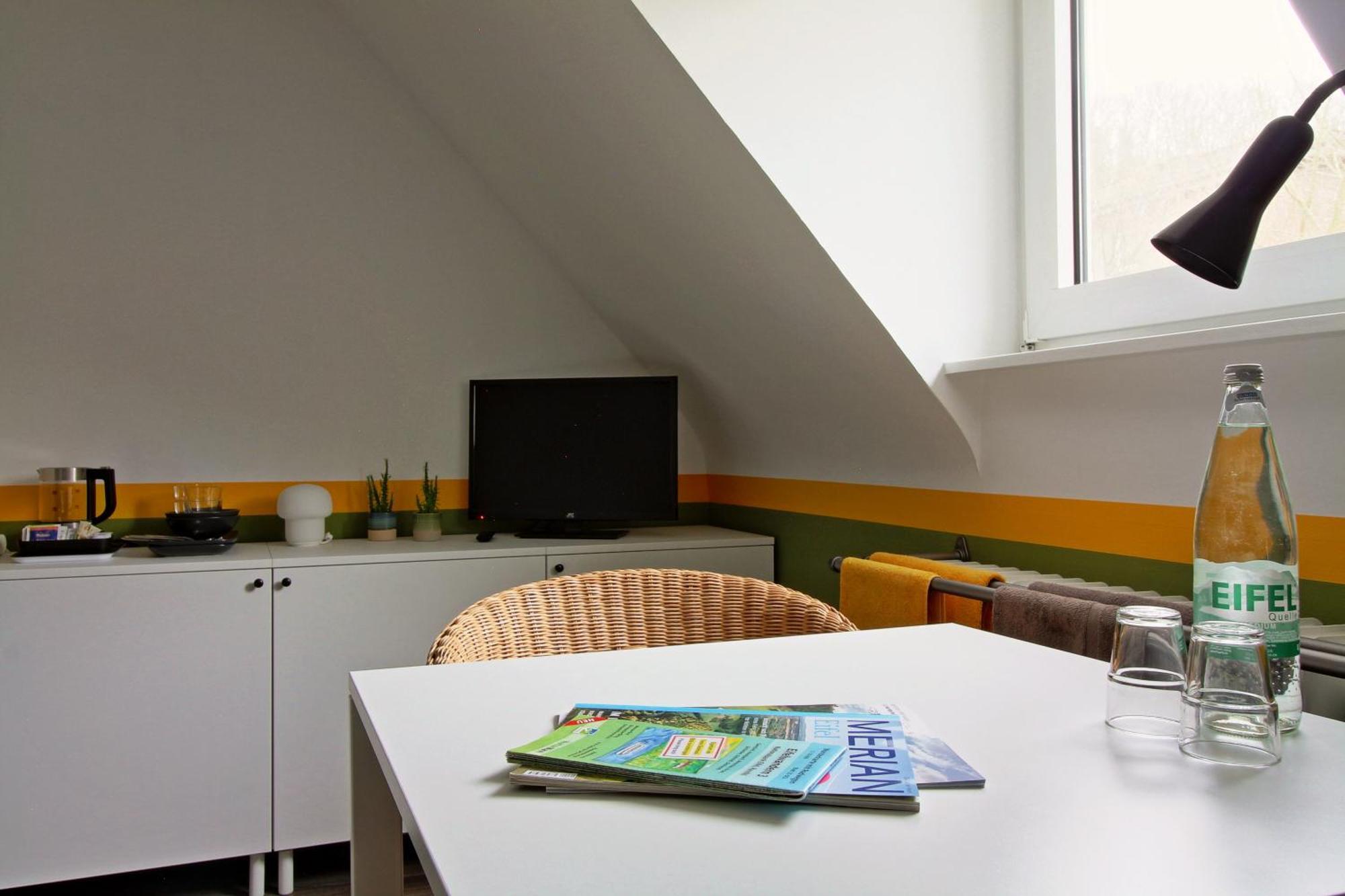 Toms Gaestehaus Schleiden Rom bilde